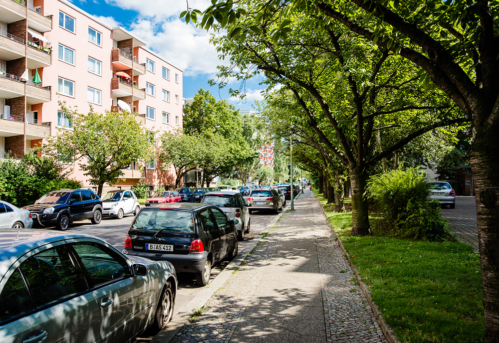 Wide shot on the site of the B&W vanishing point shot from 1987